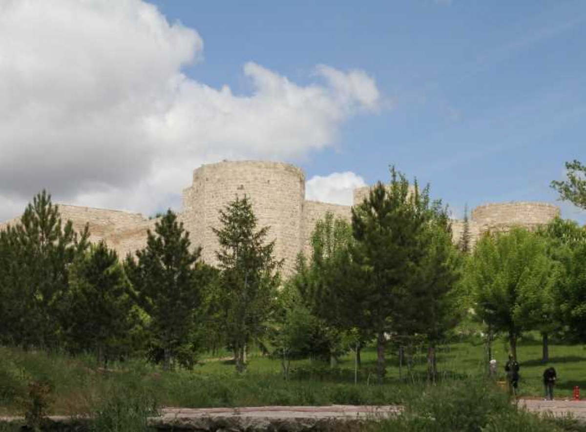 The Castle Of Karaman | Nomatto