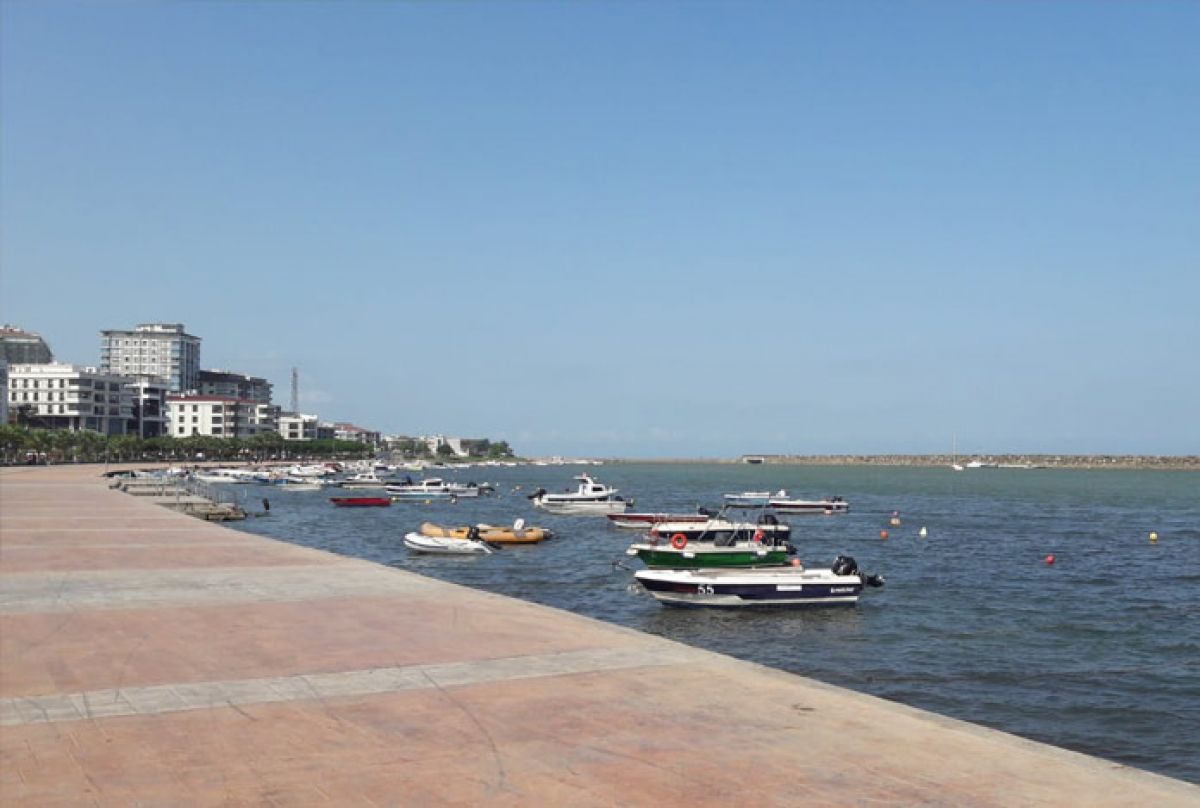 Kurupelit Yat Limanı | Nomatto