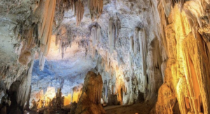 Afyon Buzluk Mağarası