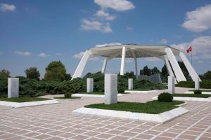 Devlet Mezarlığı Müzesi