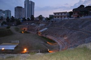 Durrës Amfitiyatrosu (Roman Amphitheater)
