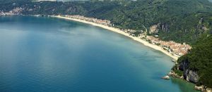 The beach of Inkumu