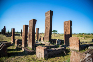 Ahlat Selçuklu Meydan Mezarlığı