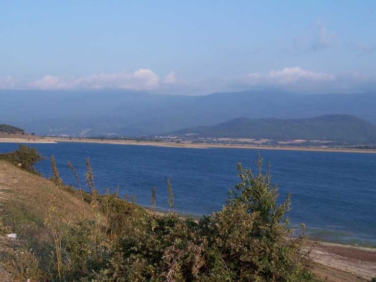 Gölköy Barajı Gölü 5. Fotoğraf