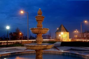 The four-legged tomb