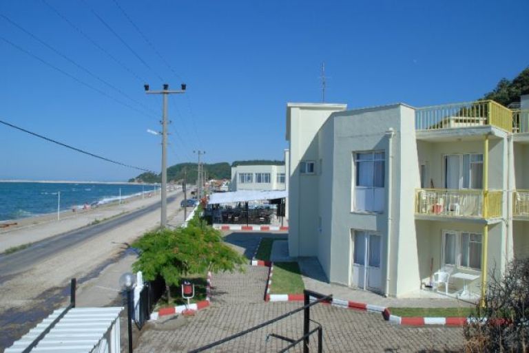 Karacabey Polis Evi 3. Fotoğraf