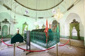 The Tomb of the Thunder Bayezid