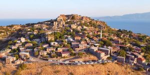 The village of Ayvacık Behramkale