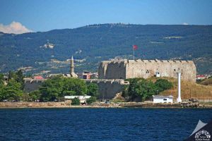 Çimenlik Castle (Kale-i Sultaniye)