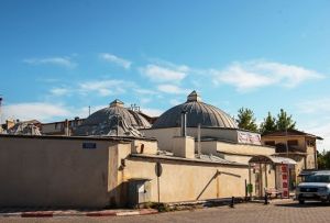 Seferşah Camii ve Hamamı