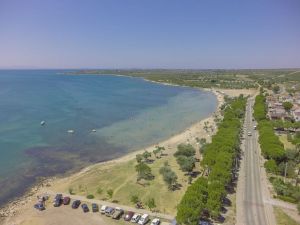 Uslu Sitesi Sahili