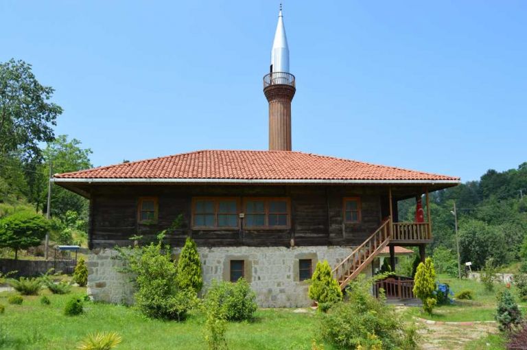 Hemşin Köyü Cami 6. Fotoğraf
