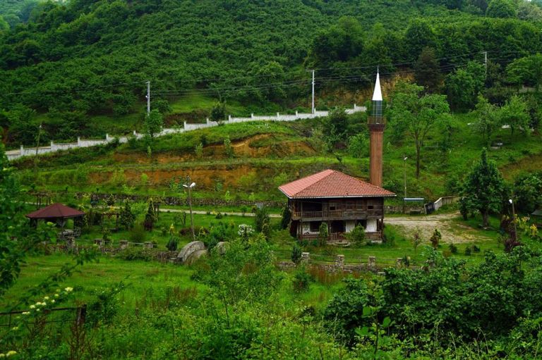 Hemşin Köyü Cami 5. Fotoğraf