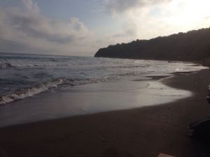 The beach of the black hole - flat