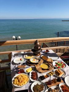Akçakoca Hamsi Balık Lokantası
