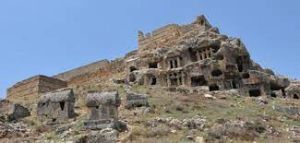 The necropolis .