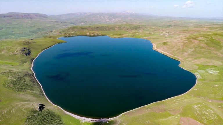 Aygır Gölü / Erzincan 5. Fotoğraf