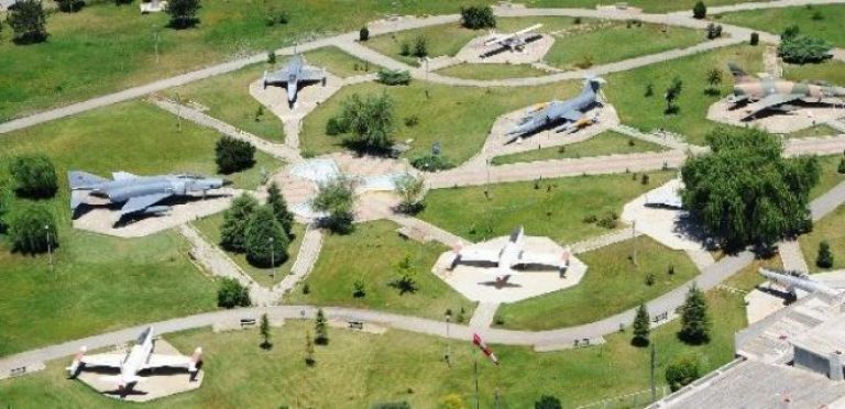 Eskişehir Havacılık Müzesi 3. Fotoğraf
