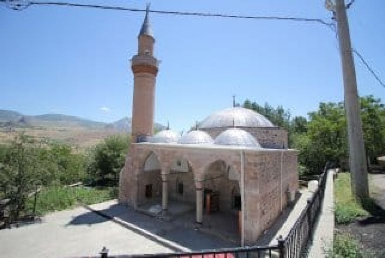 Behramşah Camii 6. Fotoğraf