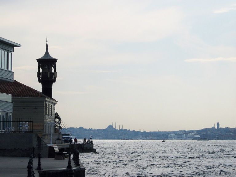 İstanbul'un En Güzel Manzaralı Bankları 4. Fotoğraf
