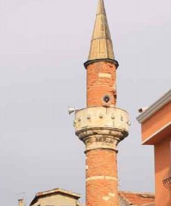 Arap Kuyusu Camii