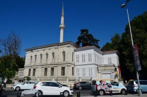 Emirgan Hamidiye Camii