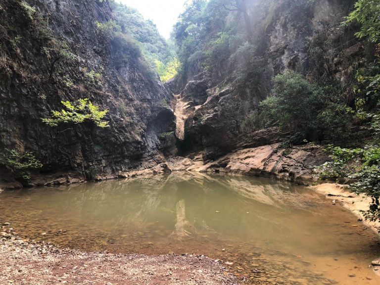 Camping area of Hajuly Waterfall 2. Fotoğraf