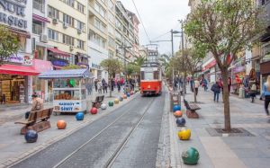 Kadıköy Çarşısı ve Bahariye Caddesi