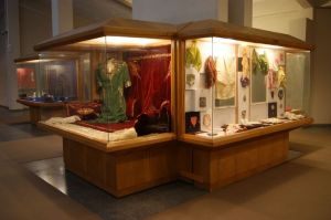 Paid museum