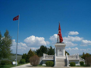 The monument to the martyr Sancaktar Mehmetchik