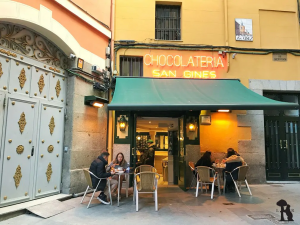 This is Chocolatería San Ginés