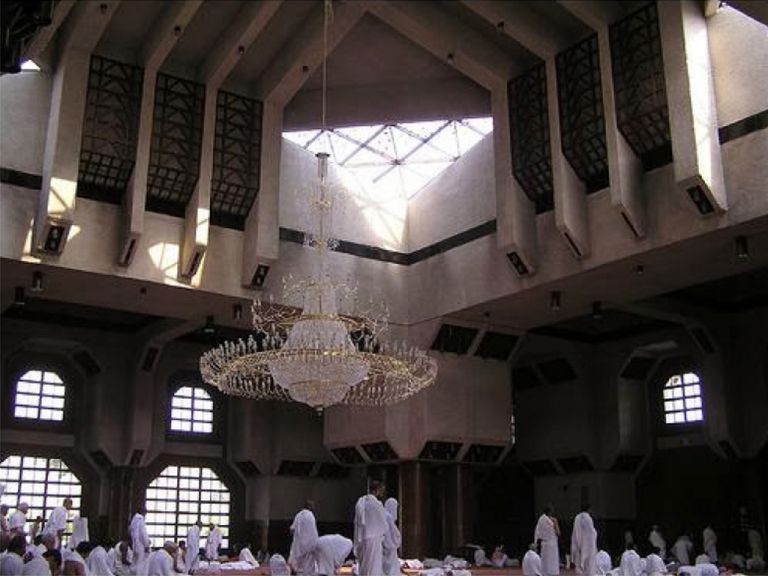 Masjid Aisha - Masjid Al-Taneem 2. Fotoğraf