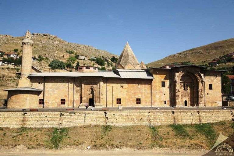 The Great Mosque of Divriqi and the Darushshifa 2. Fotoğraf