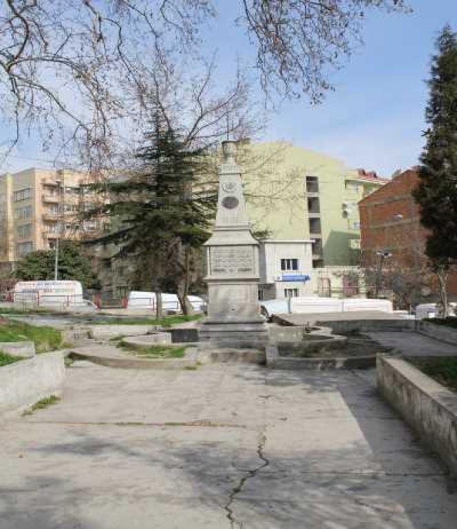 The Liberty Monument 3. Fotoğraf