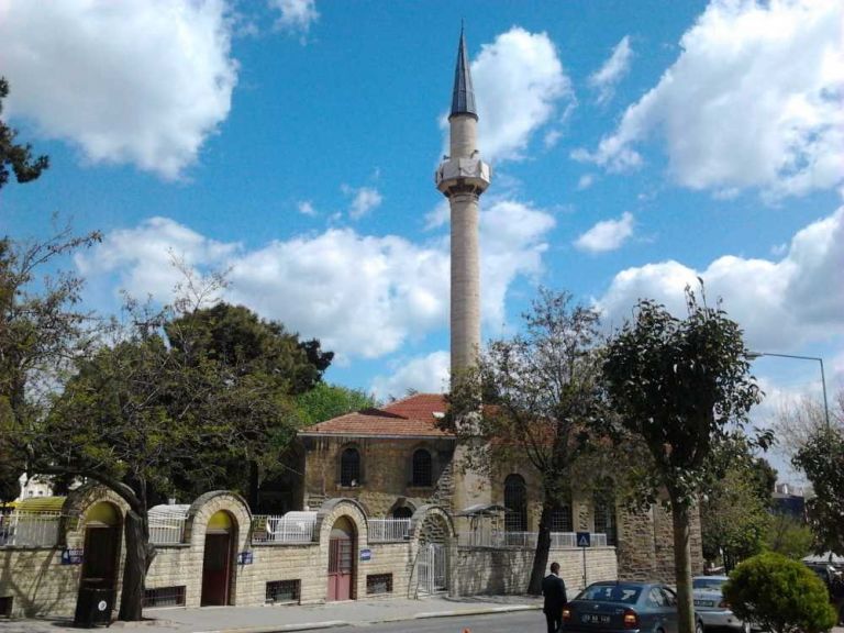 The Middle Mosque 4. Fotoğraf