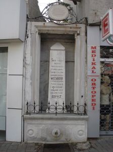 Şehitler Çeşmesi
