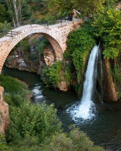 The costly Clandras Water Belt