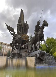 The monument to Atatürk
