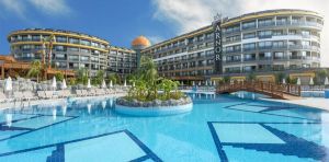 Arnor Delux Hotel and Spa