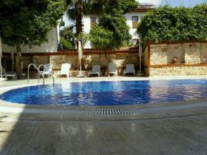 The White Garden Hotel .