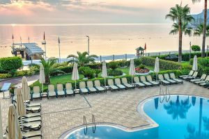 The Golden Lotus Hotel