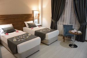 White Star Hotel